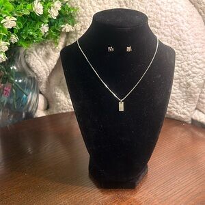Silver-tone bar necklace with initial “M” and “M” earrings